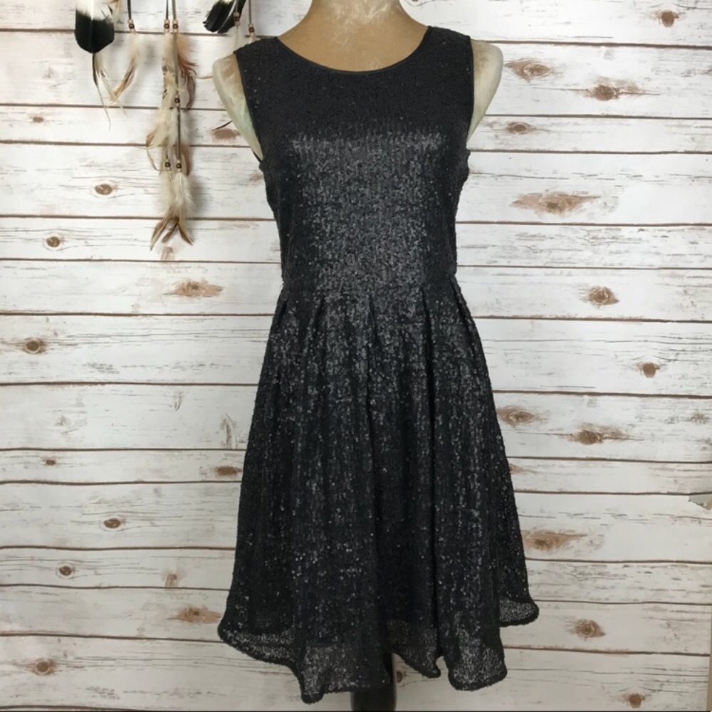 Sequence dress